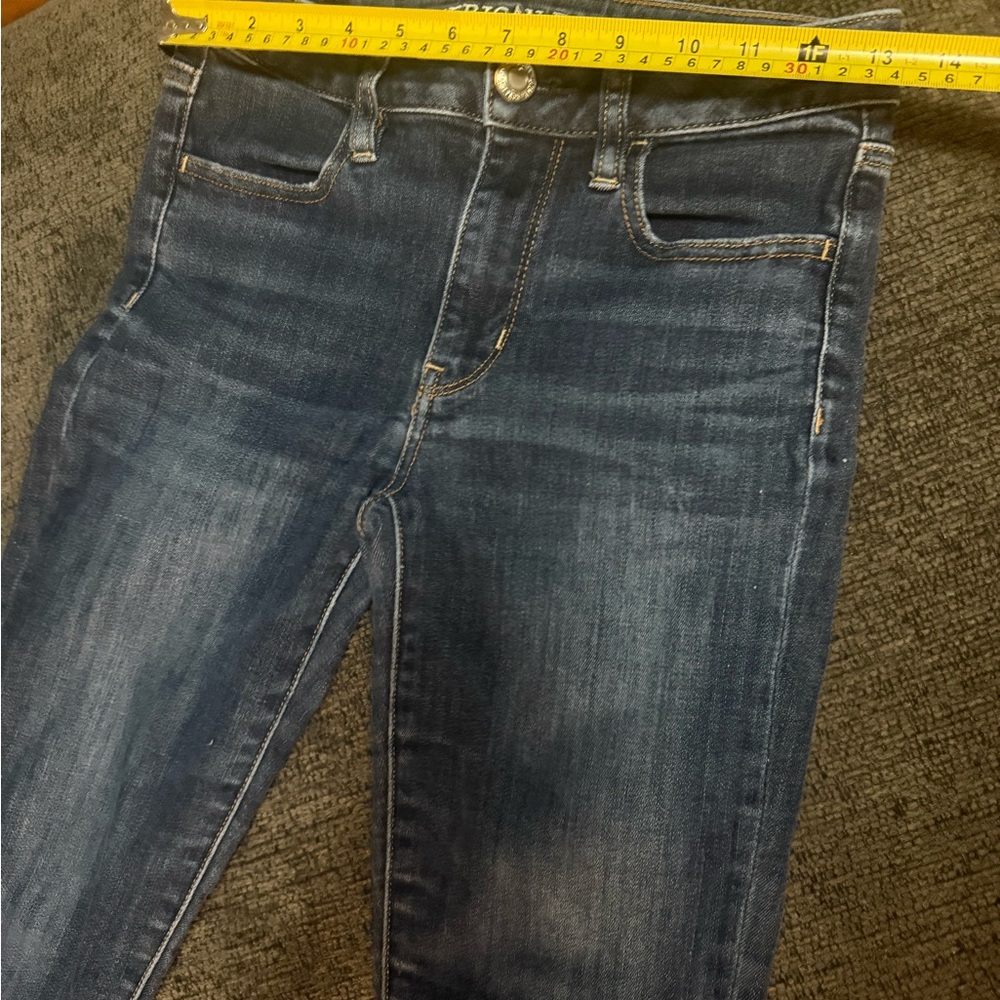 American Eagle Super Super Stretch Hi-Rise Jeans Size 2 Short - Picture 5 of 9